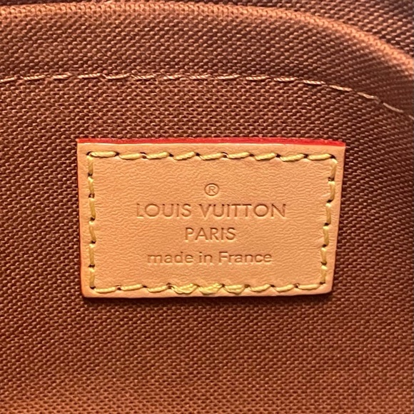 Louis Vuitton Multi Pochette Accessories - Picture 6 of 16